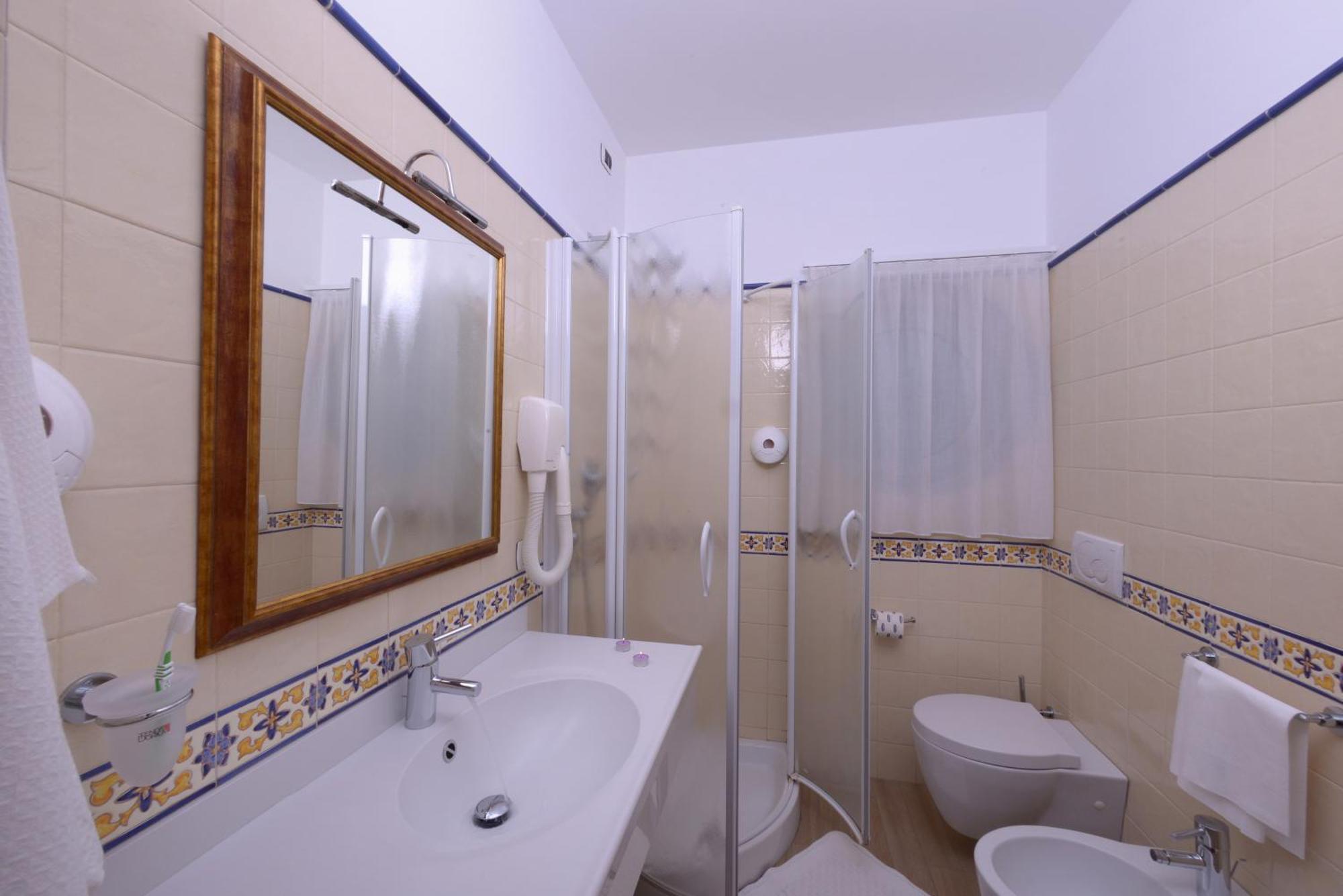 Residence Costa Smeralda Grottammare Camera foto